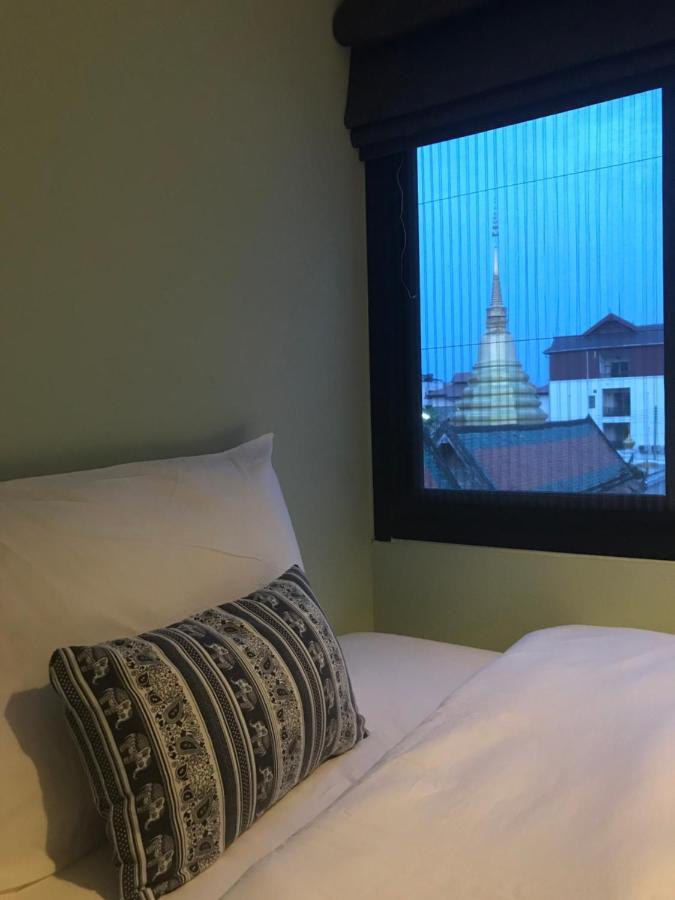 Baan Ploy In (Adults Only) Hostel Chiang Mai Exterior foto